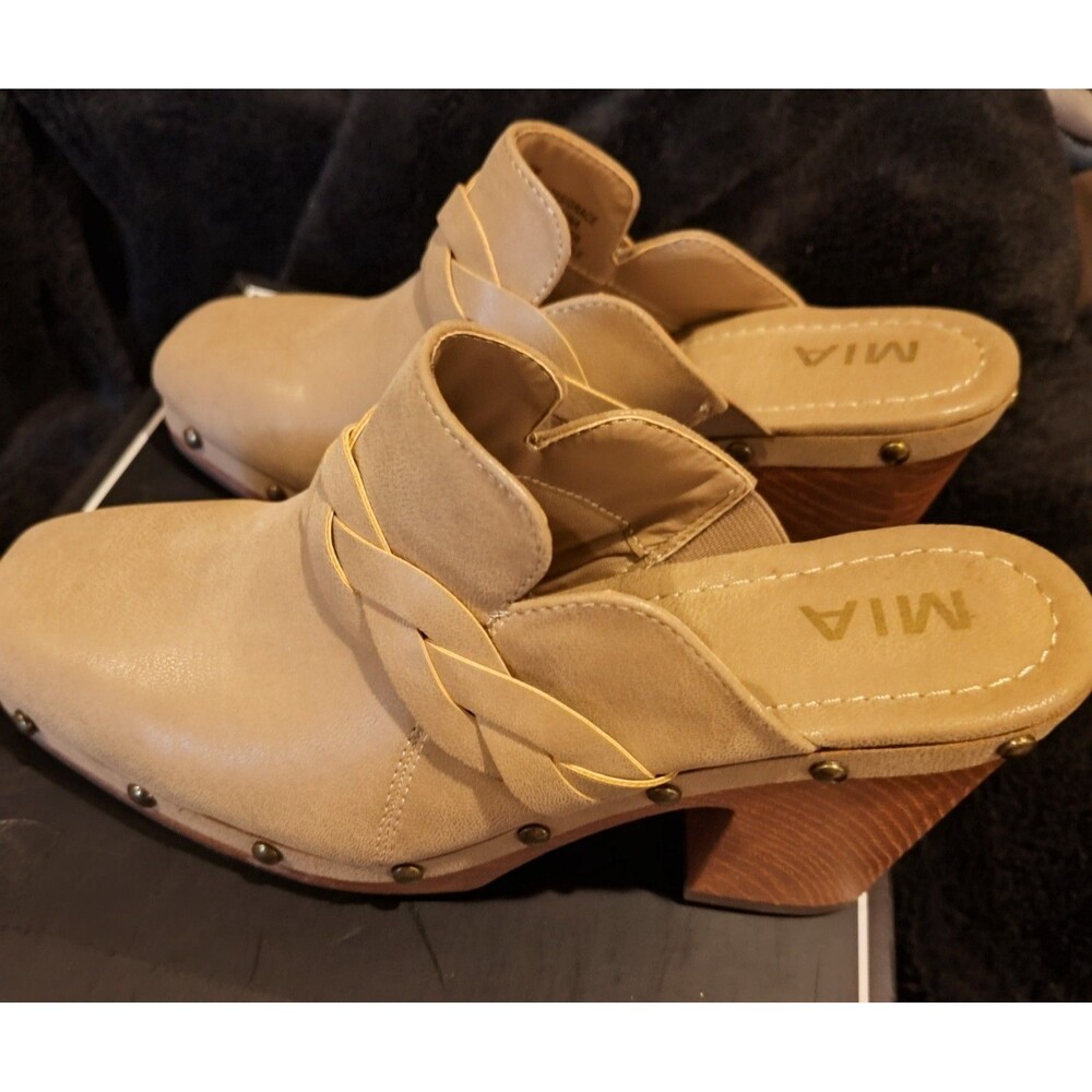 Brand New MIA Beige Leather Slip on Clog Heels Embellished with Studs Size 7M